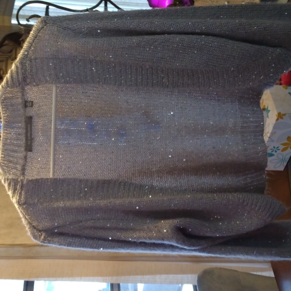 Sparkly Gray Sweater 50% Polyester/50% Acrylic. XL